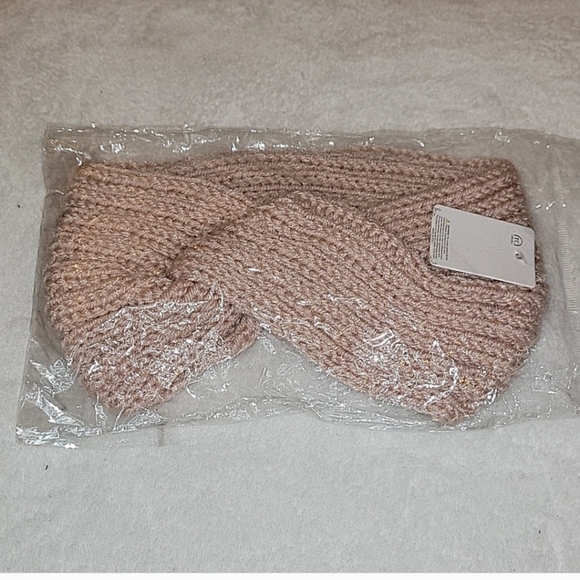 NWT Set of 3 women winter knitted twist headbands - Picture 2 of 5